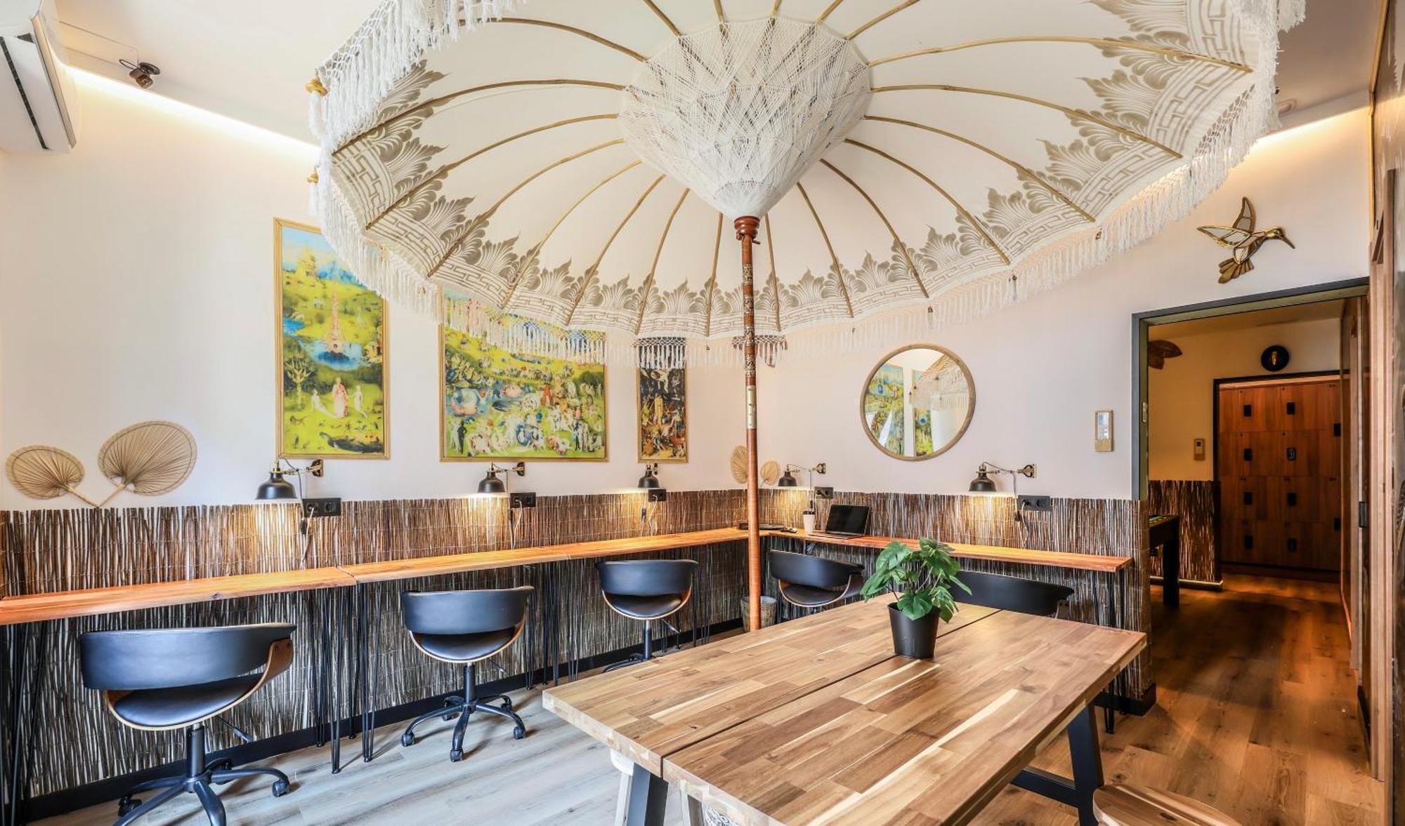 Eliseo - Livingcoworking - Malasana Madrid Eksteriør bilde